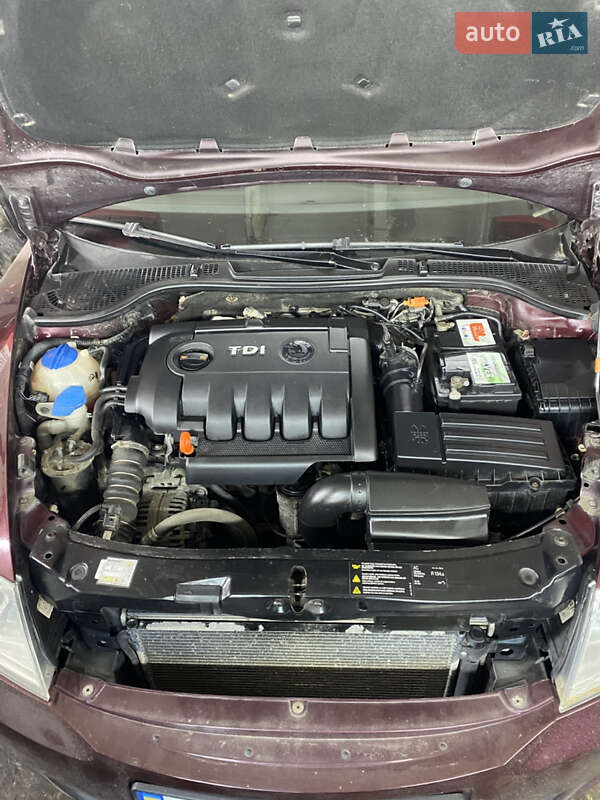 Универсал Skoda Octavia 2010 в Львове