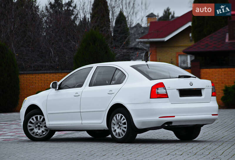 Ліфтбек Skoda Octavia 2012 в Дніпрі