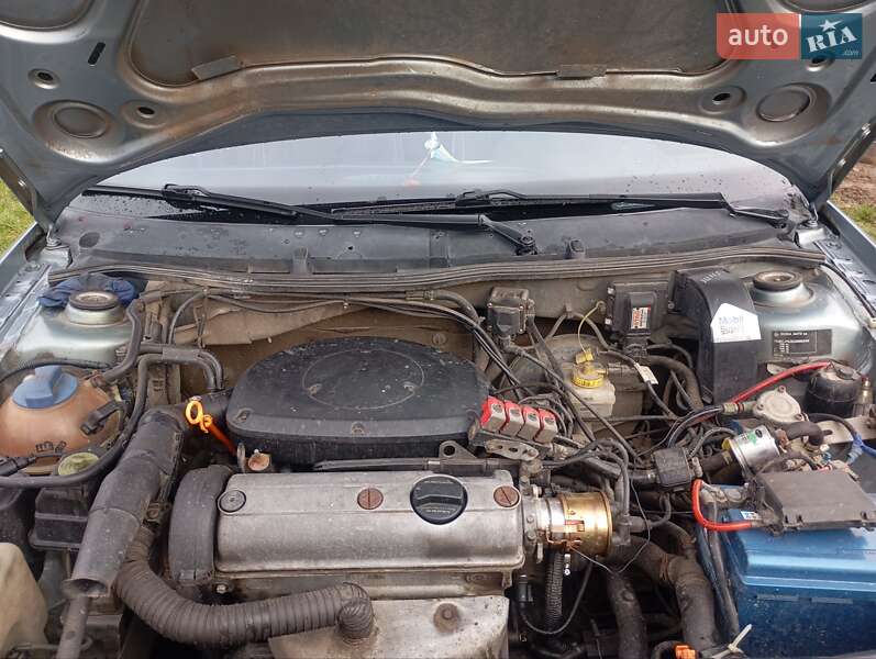 Лифтбек Skoda Octavia 2001 в Коростышеве