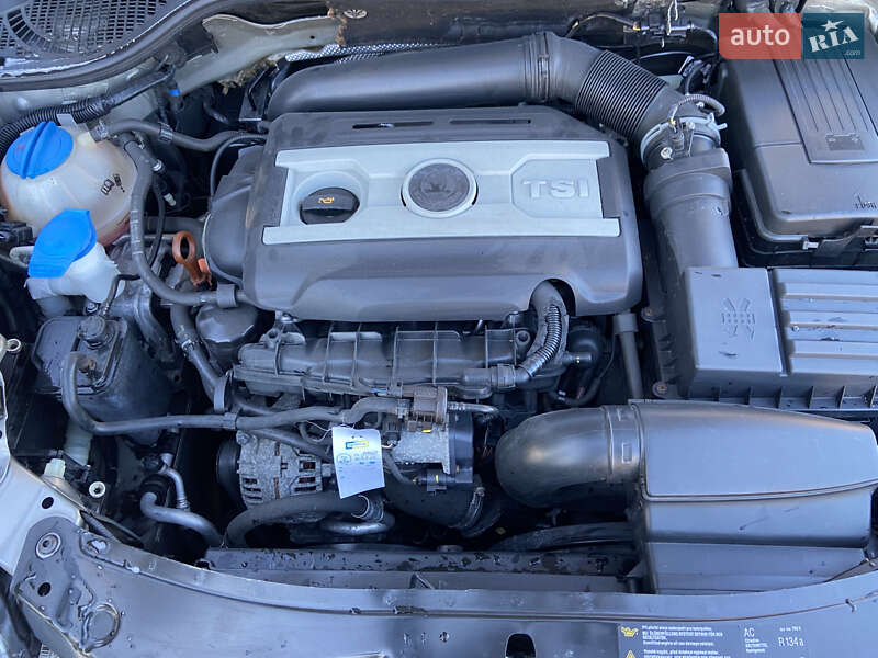 Універсал Skoda Octavia 2010 в Луцьку