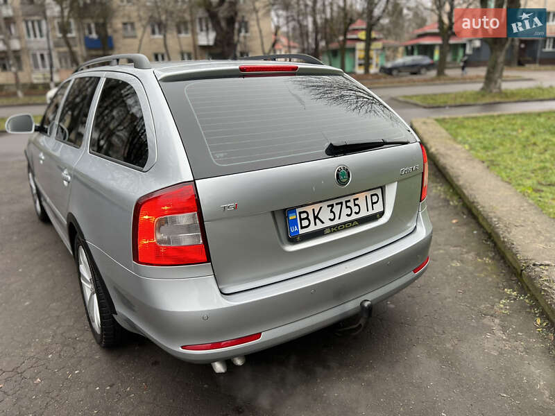 Универсал Skoda Octavia 2011 в Ровно фото 4 Универсал Skoda Octavia 2011 в Ровно
