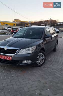 Универсал Skoda Octavia 2009 в Ровно