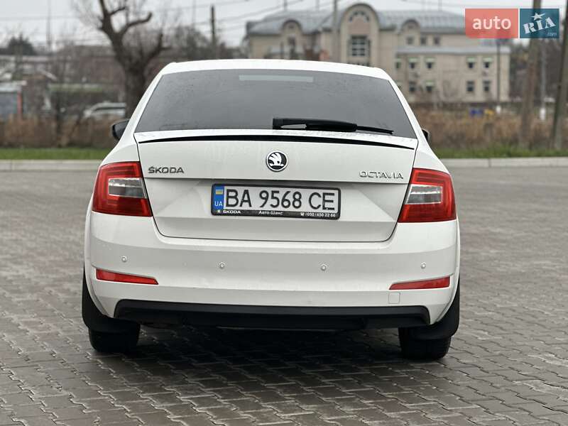 Лифтбек Skoda Octavia 2013 в Кропивницком