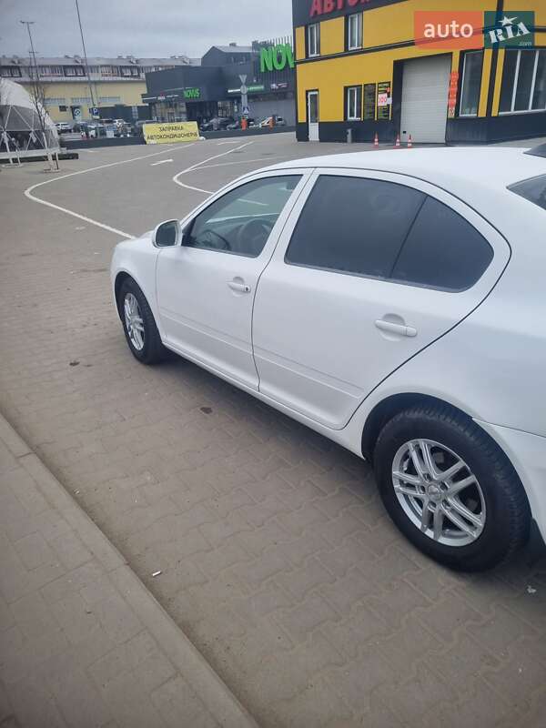 Ліфтбек Skoda Octavia 2012 в Києві