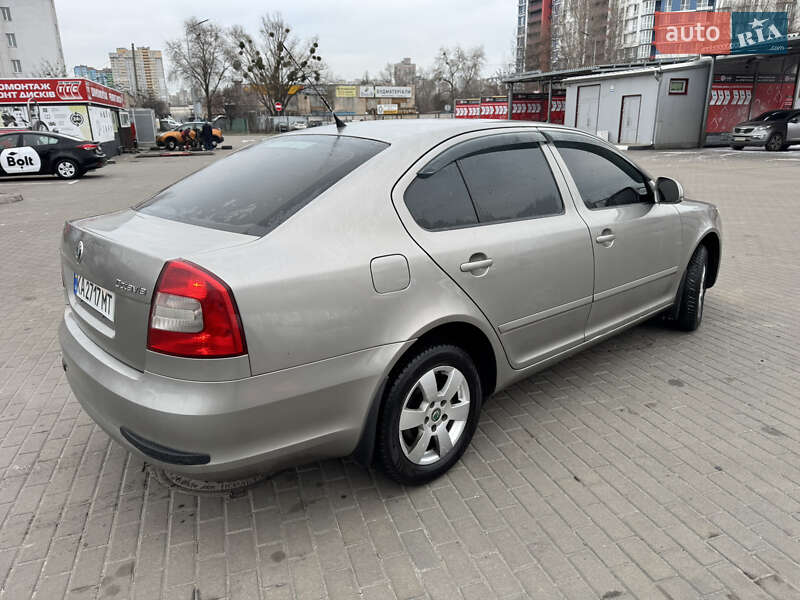 Ліфтбек Skoda Octavia 2010 в Києві
