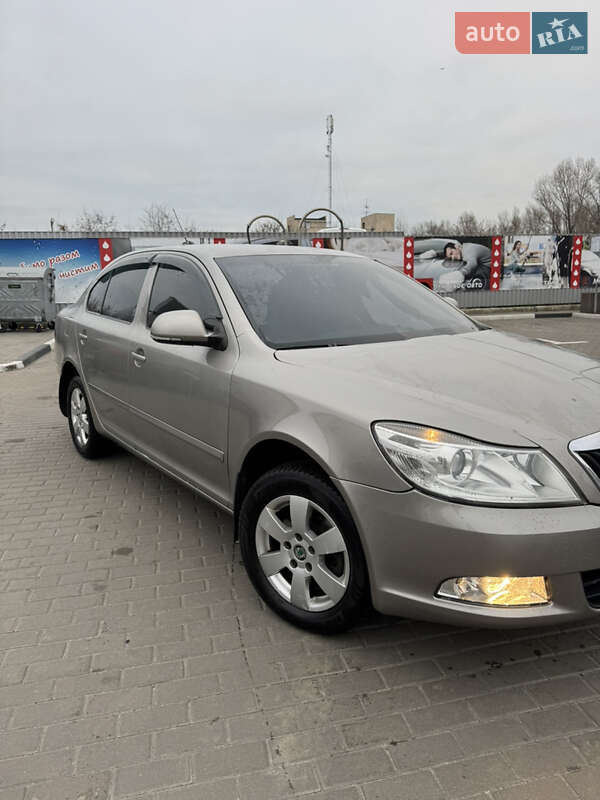 Ліфтбек Skoda Octavia 2010 в Києві