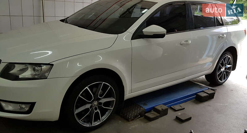 Универсал Skoda Octavia 2014 в Днепре
