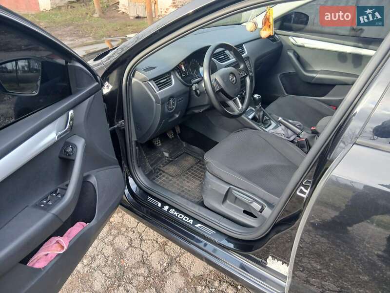 Универсал Skoda Octavia 2016 в Полтаве