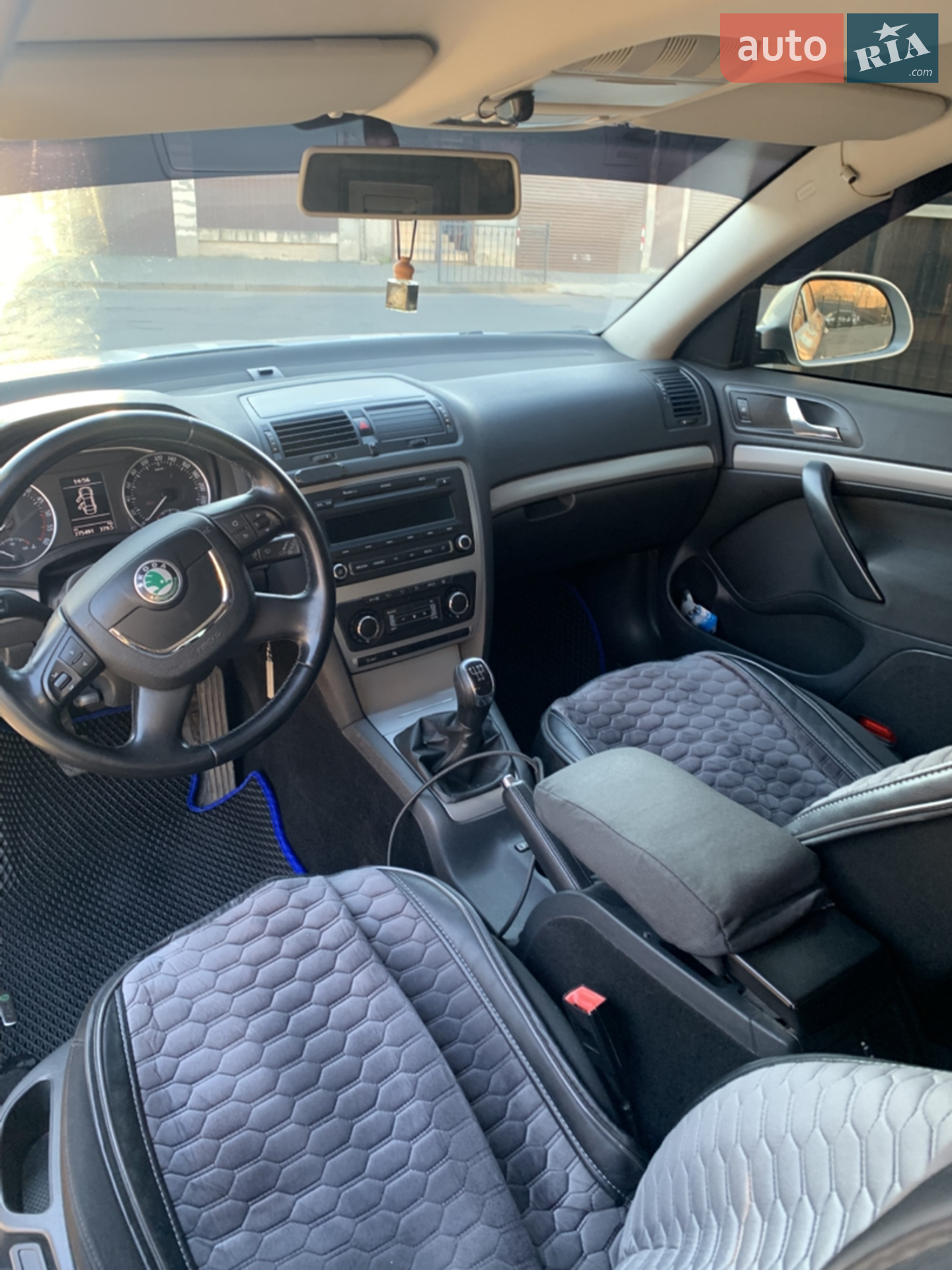 2013 Skoda Octavia - мініатюра 16
