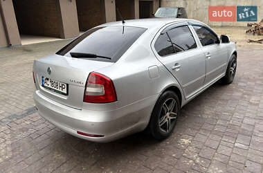 Лифтбек Skoda Octavia 2012 в Ратным