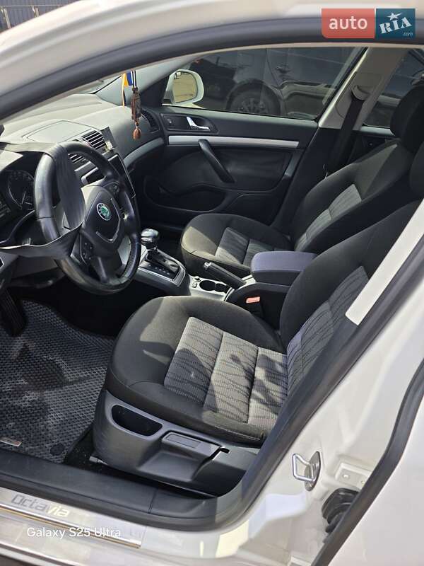 Ліфтбек Skoda Octavia 2012 в Запоріжжі