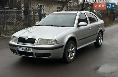 Лифтбек Skoda Octavia 2003 в Ивано-Франковске