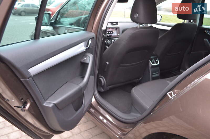 Універсал Skoda Octavia 2019 в Тернополі