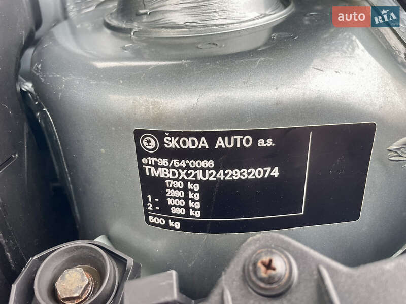 Лифтбек Skoda Octavia 2004 в Луцке фото 34 Лифтбек Skoda Octavia 2004 в Луцке