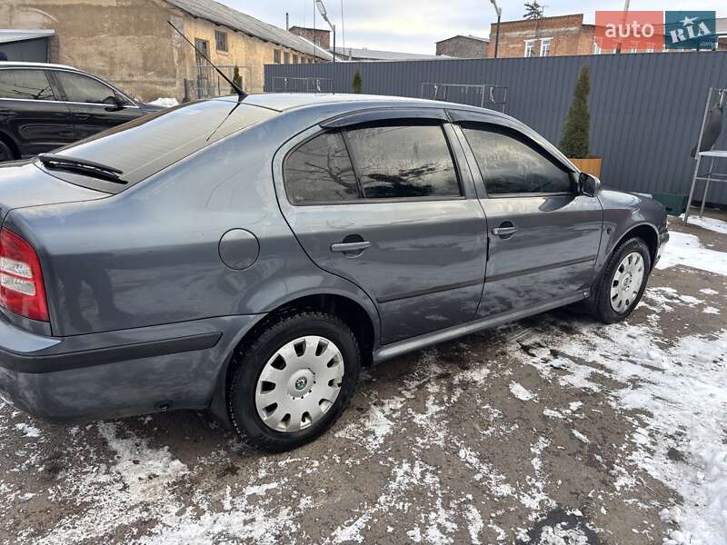 Ліфтбек Skoda Octavia 2006 в Коростені