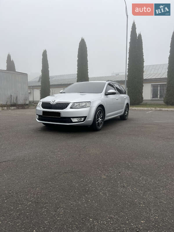 Універсал Skoda Octavia 2015 в Хмельницькому