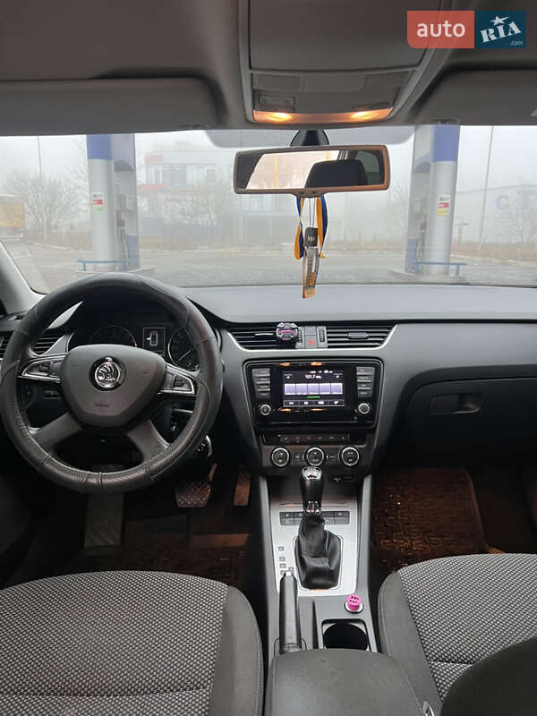 Універсал Skoda Octavia 2015 в Хмельницькому