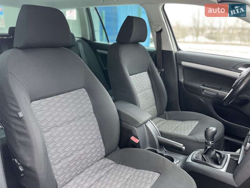 Універсал Skoda Octavia 2010 в Сумах фото 48 Універсал Skoda Octavia 2010 в Сумах