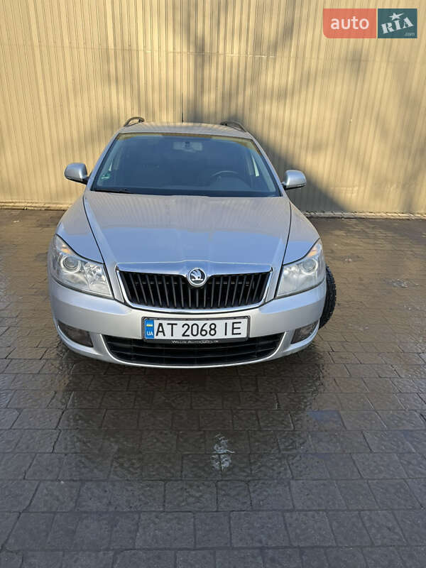 Универсал Skoda Octavia 2010 в Ивано-Франковске