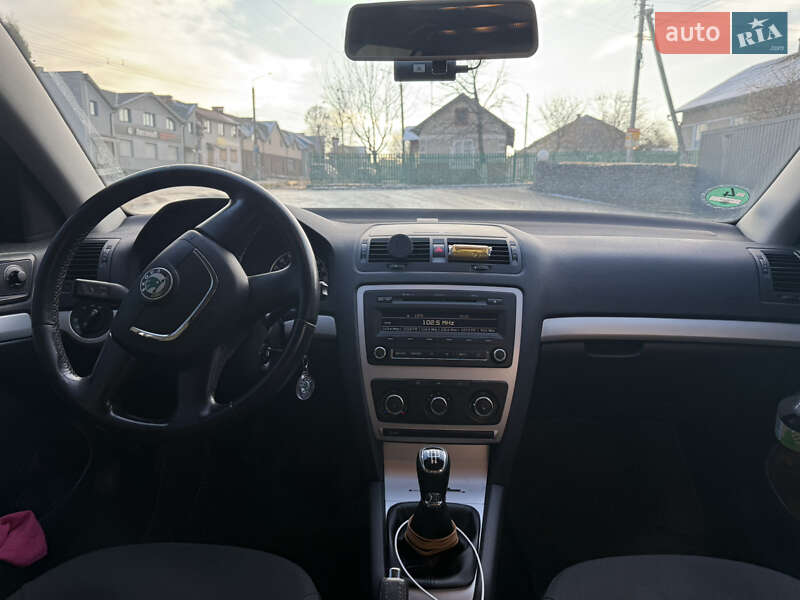 Универсал Skoda Octavia 2010 в Ивано-Франковске