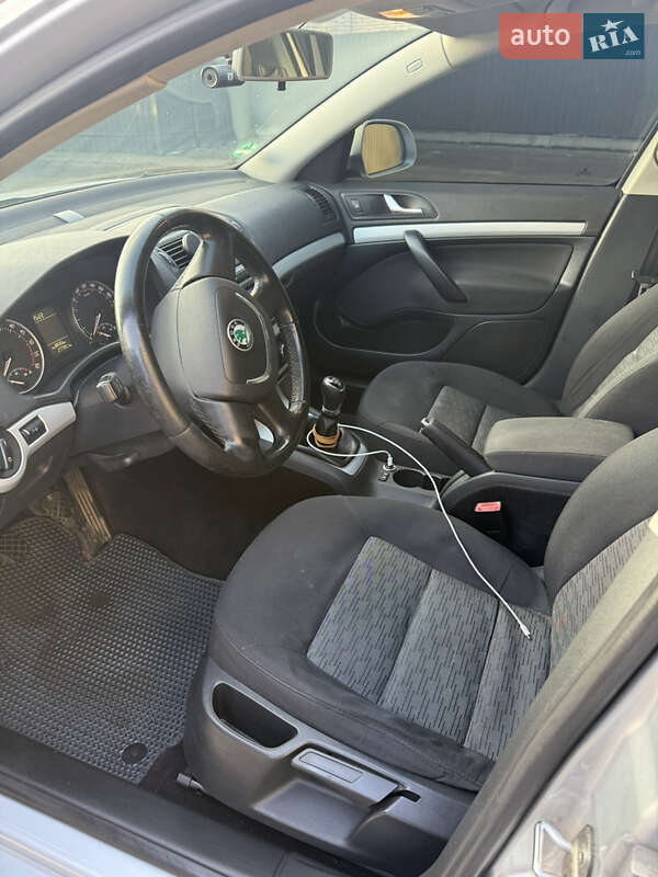 Универсал Skoda Octavia 2010 в Ивано-Франковске