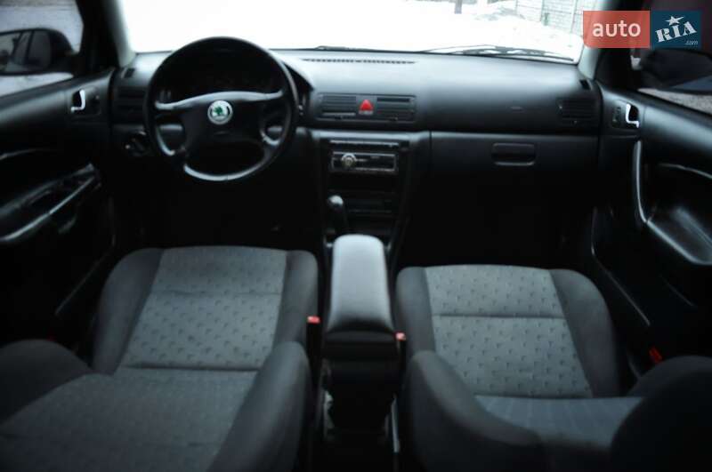 Ліфтбек Skoda Octavia 2003 в Полтаві