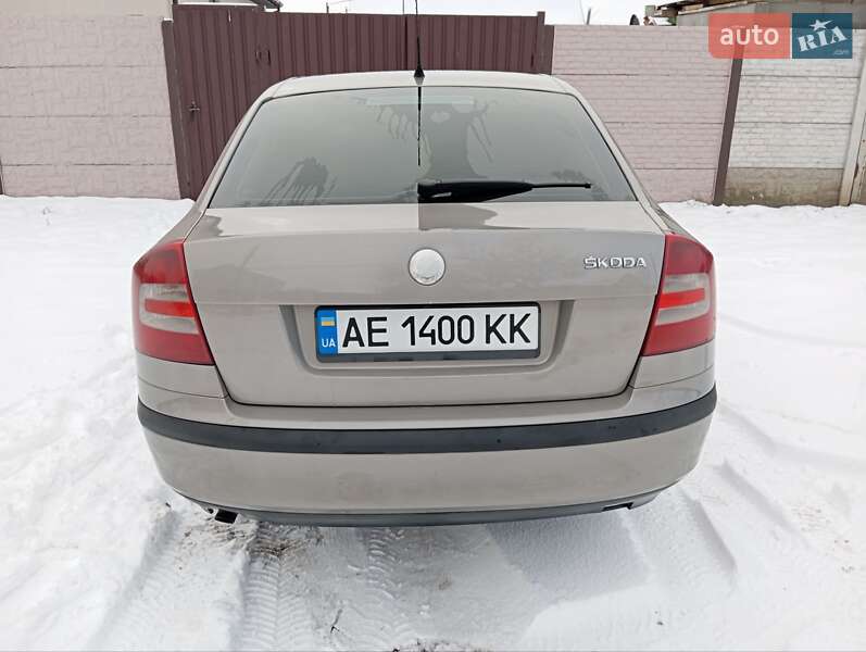 Ліфтбек Skoda Octavia 2007 в Дніпрі