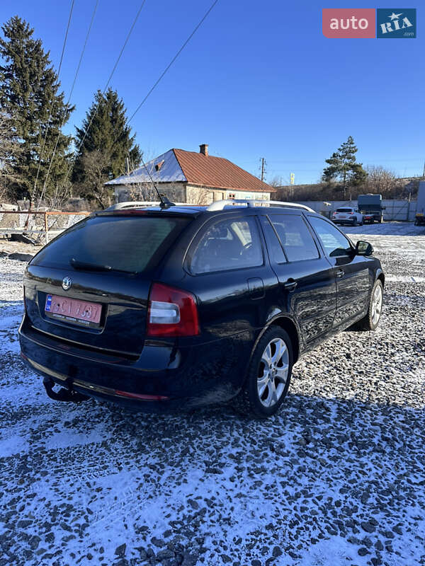 Универсал Skoda Octavia 2010 в Староконстантинове