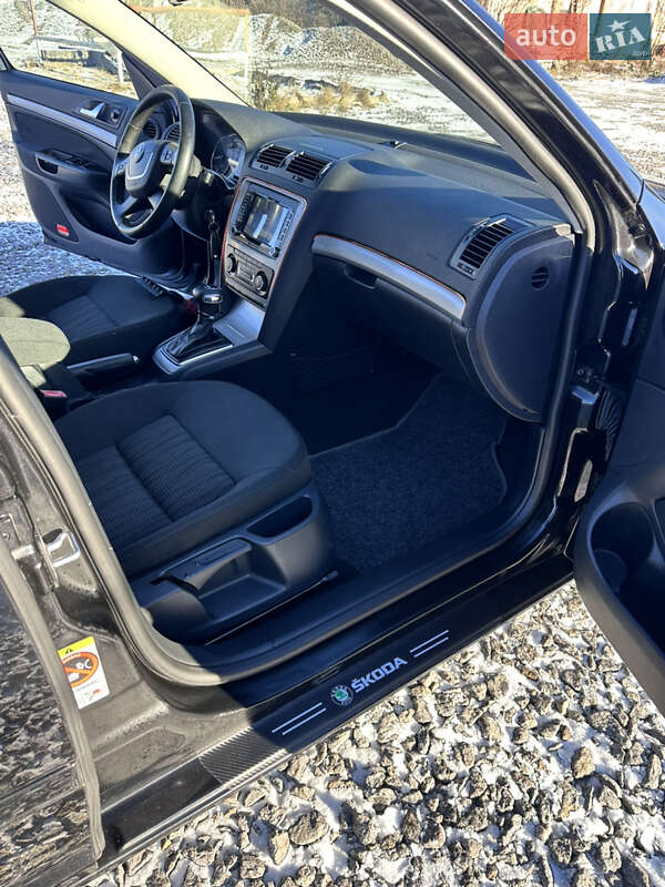 Универсал Skoda Octavia 2010 в Староконстантинове