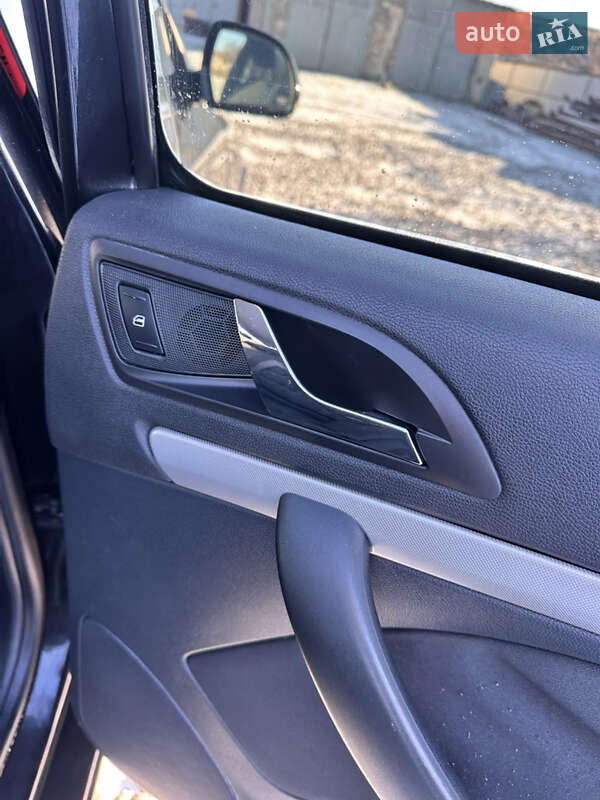 Универсал Skoda Octavia 2010 в Староконстантинове