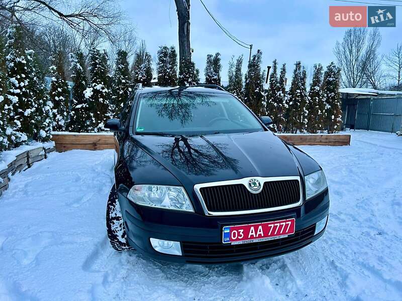 Универсал Skoda Octavia 2008 в Полтаве
