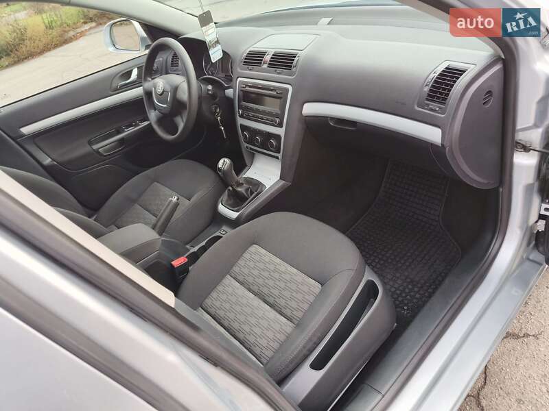 Універсал Skoda Octavia 2010 в Миргороді фото 24 Універсал Skoda Octavia 2010 в Миргороді