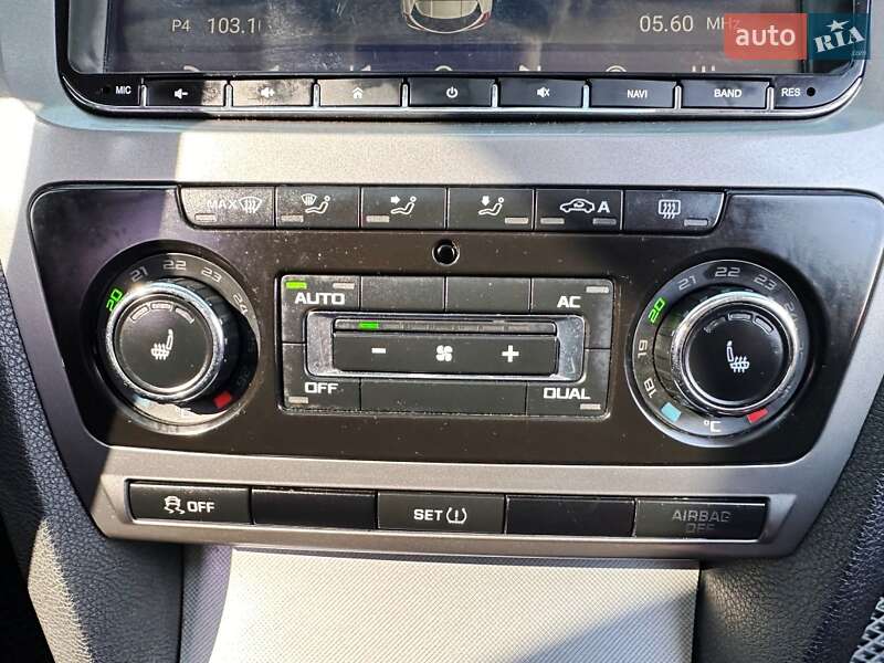 Універсал Skoda Octavia 2011 в Запоріжжі