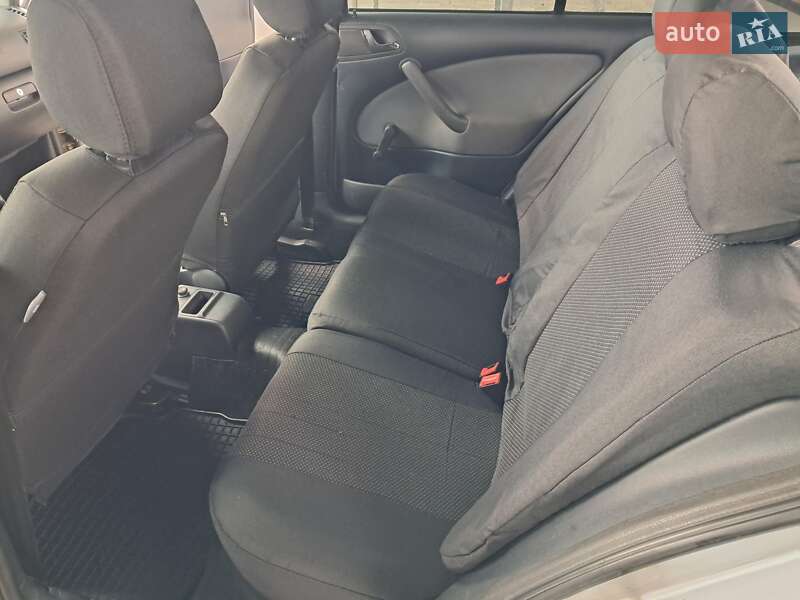 Лифтбек Skoda Octavia 2010 в Полтаве фото 21 Лифтбек Skoda Octavia 2010 в Полтаве