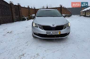 Універсал Skoda Octavia 2020 в Житомирі