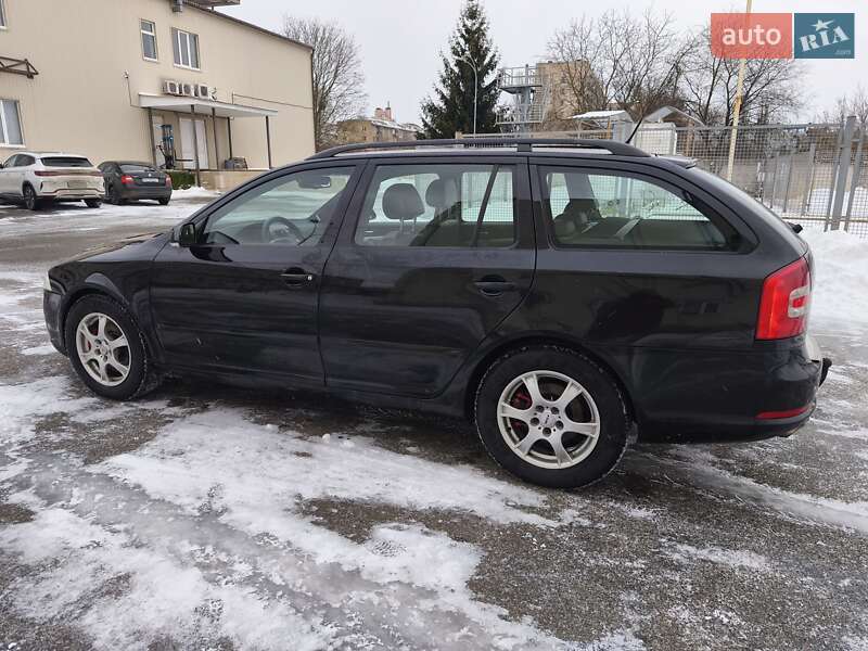 Универсал Skoda Octavia 2008 в Киеве фото 4 Универсал Skoda Octavia 2008 в Киеве