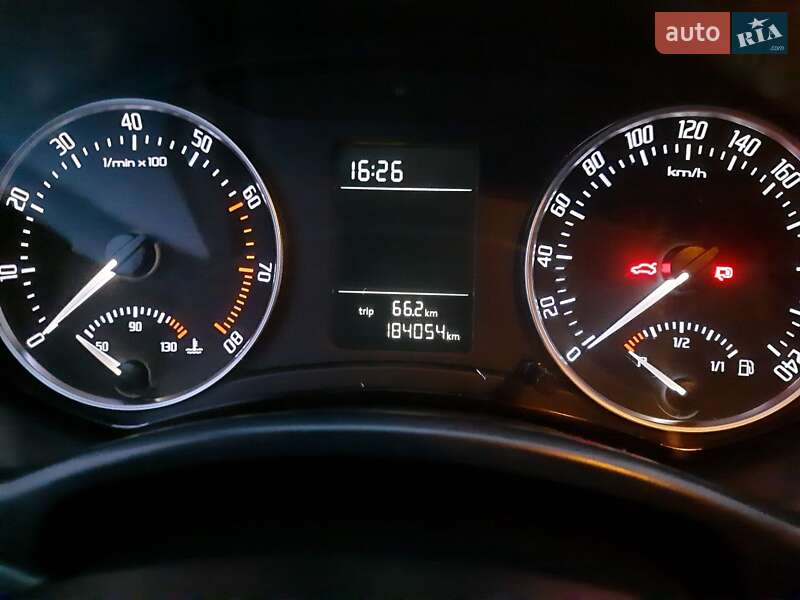 Универсал Skoda Octavia 2009 в Шепетовке