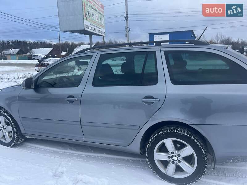 Універсал Skoda Octavia 2011 в Шепетівці