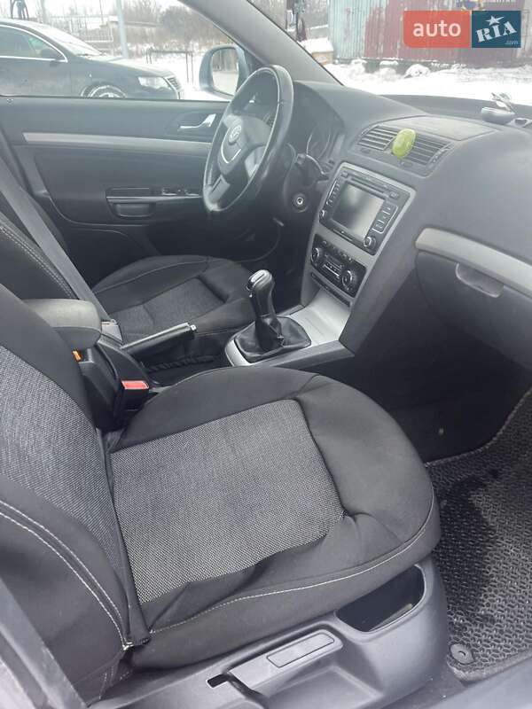 Універсал Skoda Octavia 2011 в Шепетівці