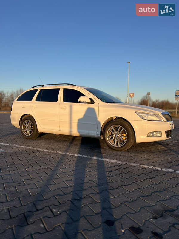 Універсал Skoda Octavia 2012 в Хмельницькому