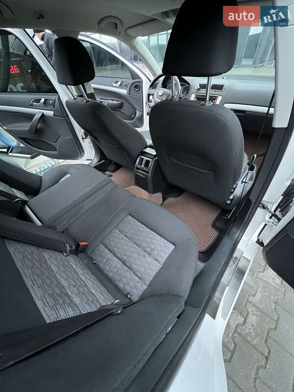 Універсал Skoda Octavia 2012 в Хмельницькому