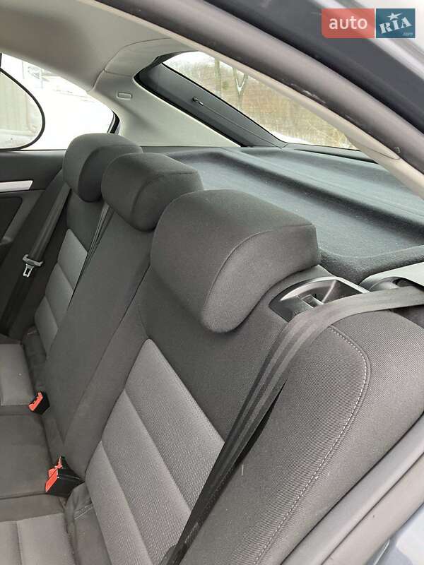 Лифтбек Skoda Octavia 2007 в Сквире