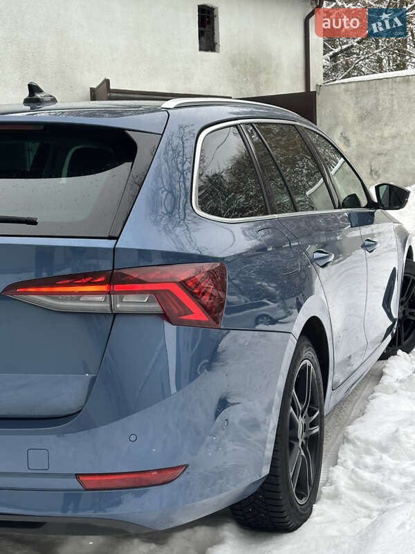Універсал Skoda Octavia 2020 в Чернівцях