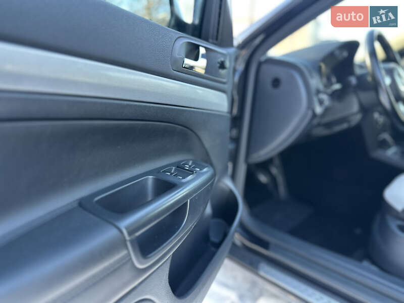 Универсал Skoda Octavia 2011 в Коростене