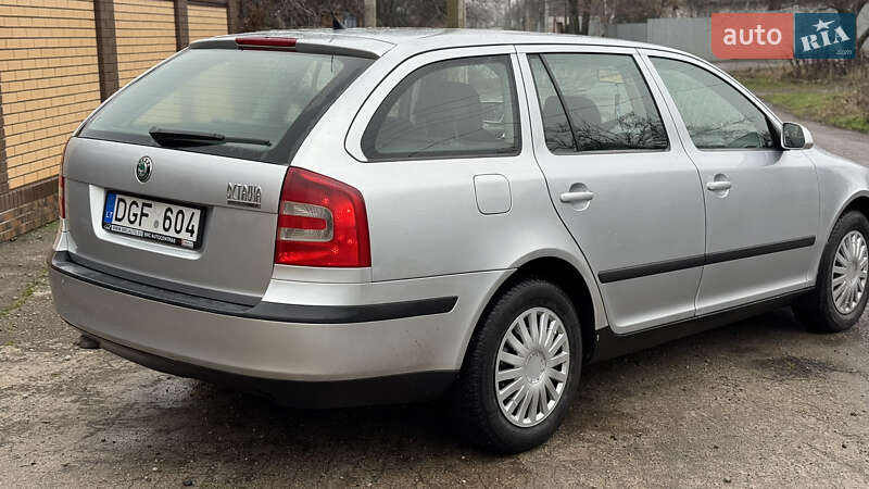 Універсал Skoda Octavia 2008 в Кривому Розі