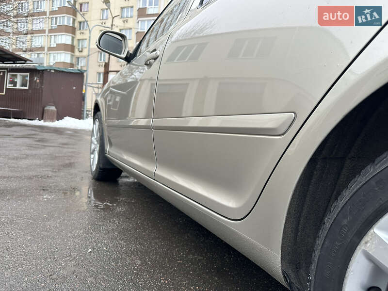 Лифтбек Skoda Octavia 2009 в Виннице