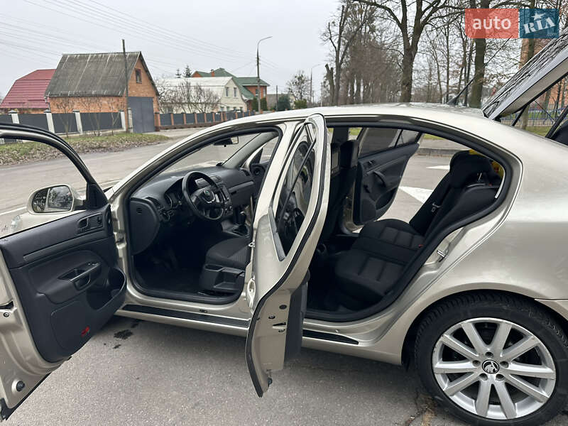 Лифтбек Skoda Octavia 2009 в Виннице