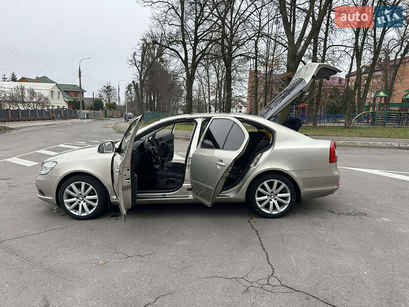 Лифтбек Skoda Octavia 2009 в Виннице