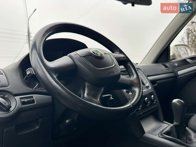 Лифтбек Skoda Octavia 2009 в Виннице