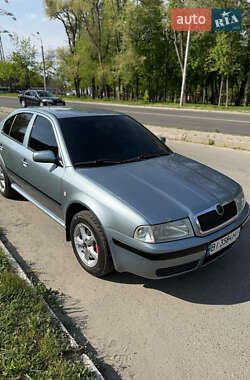 Лифтбек Skoda Octavia 2005 в Днепре